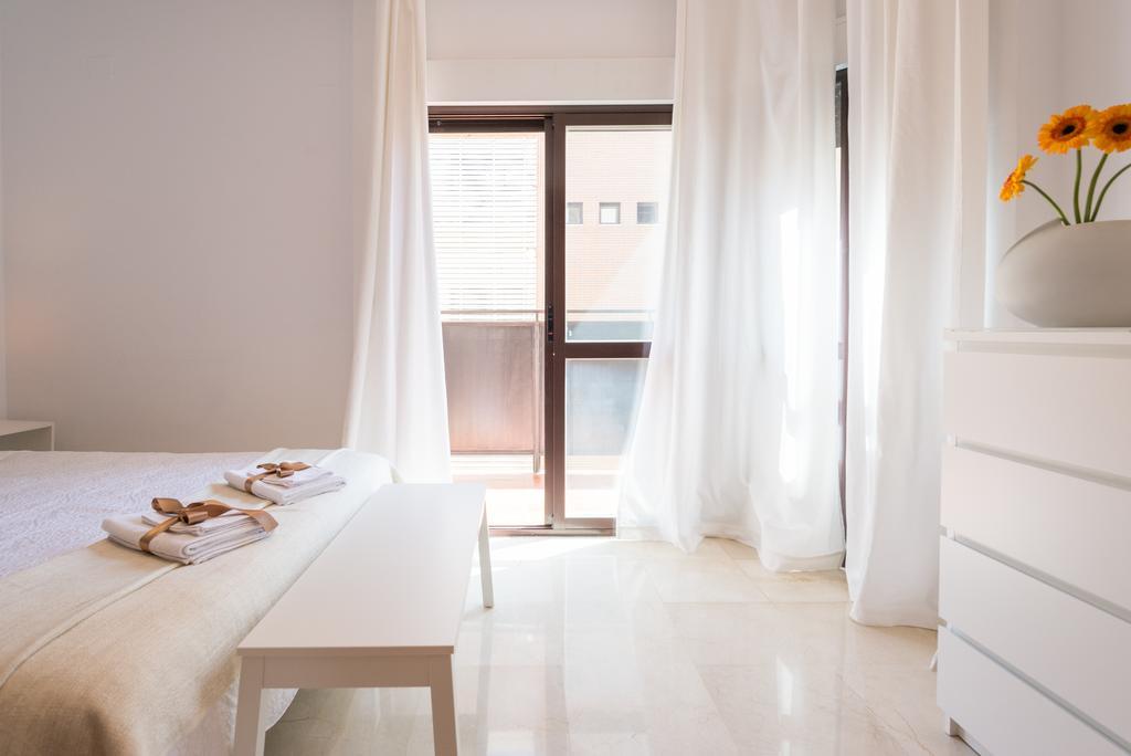 Colon12 Urban Apartment Malaga Exterior photo