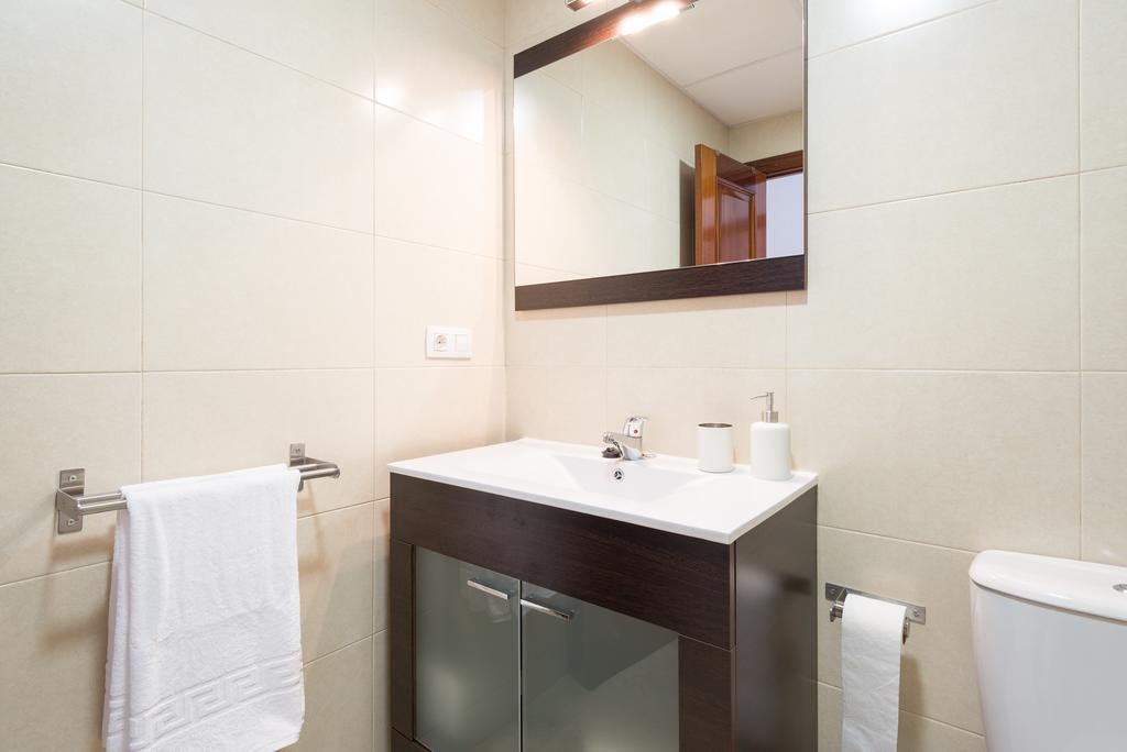 Colon12 Urban Apartment Malaga Exterior photo