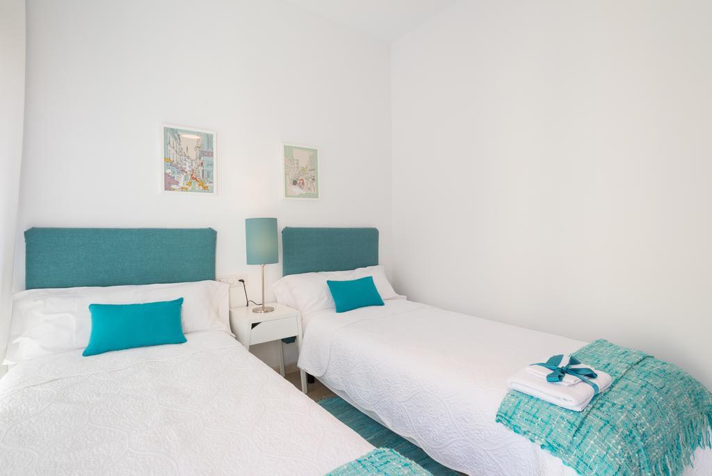 Colon12 Urban Apartment Malaga Exterior photo
