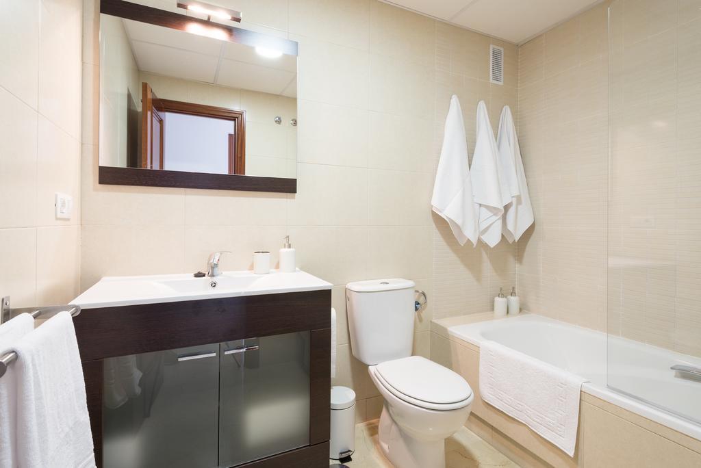 Colon12 Urban Apartment Malaga Exterior photo